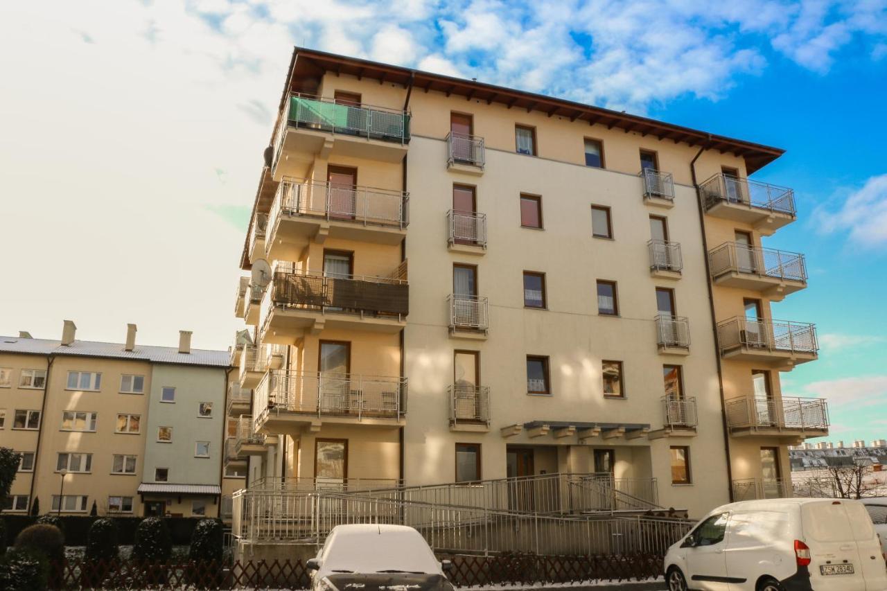 Apartamenty Bryza - Chelmonskiego - Parking - Centrum Swinoujscie Luaran gambar