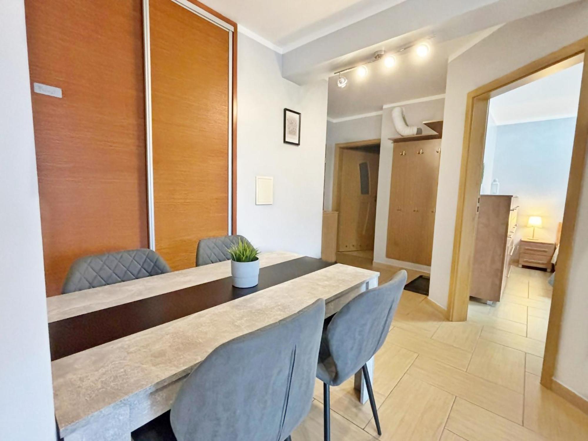 Apartamenty Bryza - Chelmonskiego - Parking - Centrum Swinoujscie Luaran gambar